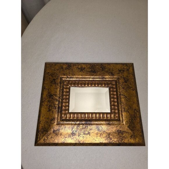 Antique Gold Textured Picture Frame With Ribbed Inner Design & Beveled Glass Ins - Picture 2 of 9